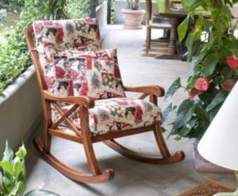 Кресла качалки – уют и комфорт в одном предмете