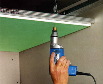 Одноуровневый подвесной потолок из гипсокартона: изготовление по этапам